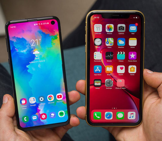 samsung-galaxy-s10-plus-&-iphone-11-pro-max_amazonmobile Heavy users phones on Amazon mobiles