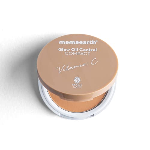MamaEarth Glow Oil Control Compact With SPF 30
