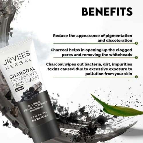 Jovees Activated Charcoal Detoxifying Face Wash | Deep Pore Cleansing | Natural Extracts | Gentle Cleansing