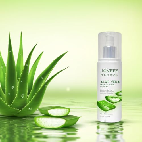 Jovees Aloe Vera Moisturising Lotion With Sandalwood | Oily, Sensitive Skin | Natural Ingredients | Herbal Formula