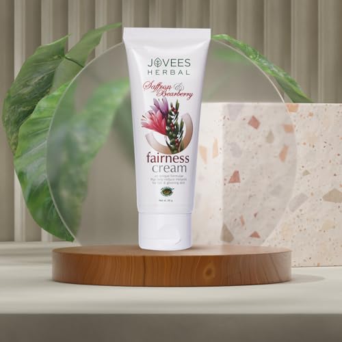 Jovees Saffron & Bearberry Fairness Face Cream | Reduces Pigmentation | Natural Ingredients | Herbal Formula