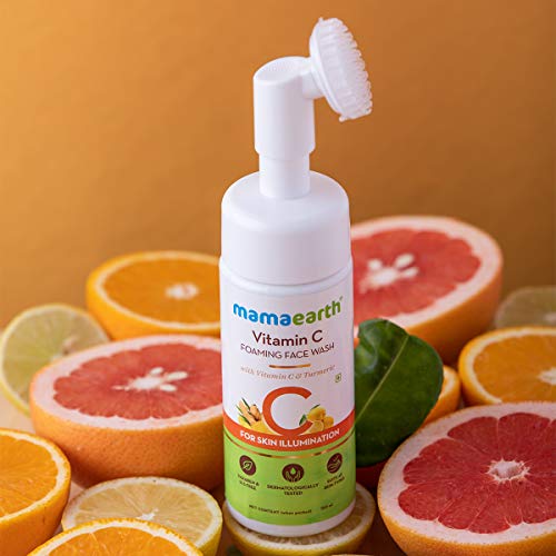 MamaEarth Vitamin C Face Wash with Foaming Silicone Cleanser Brush Powered