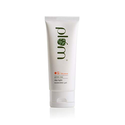 Plum Goodness 100% Vegan Green Tea Day-Light Sunscreen Gel SPF 35 | PA | For All Skin Types