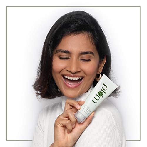 Plum Goodness Green Tea Pore Cleansing Face Wash