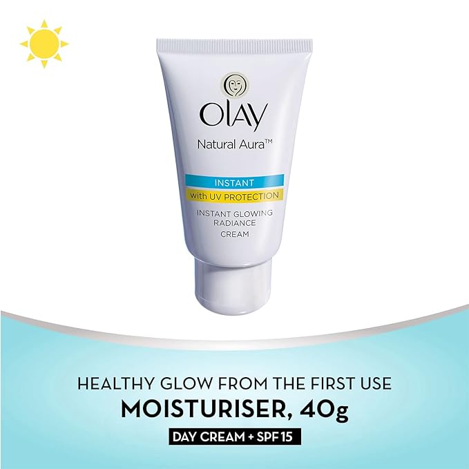 Olay Natural Aura Day Cream with SPF 15 Glowing Radiance Cream With Niacinamide and Vitamin E