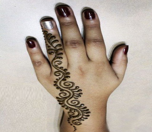 coiled mehndi